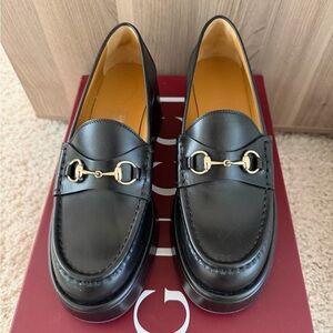 Gucci Black Platform Horsebit Loafers with Gold Hardware 38 $1250 retail